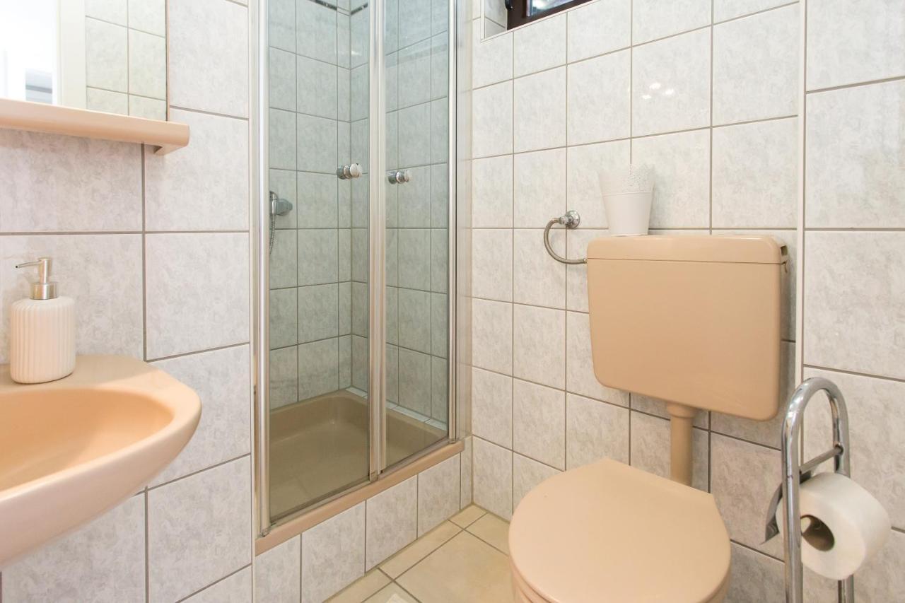 Apartmani Stanic Seget Vranjica Exterior photo